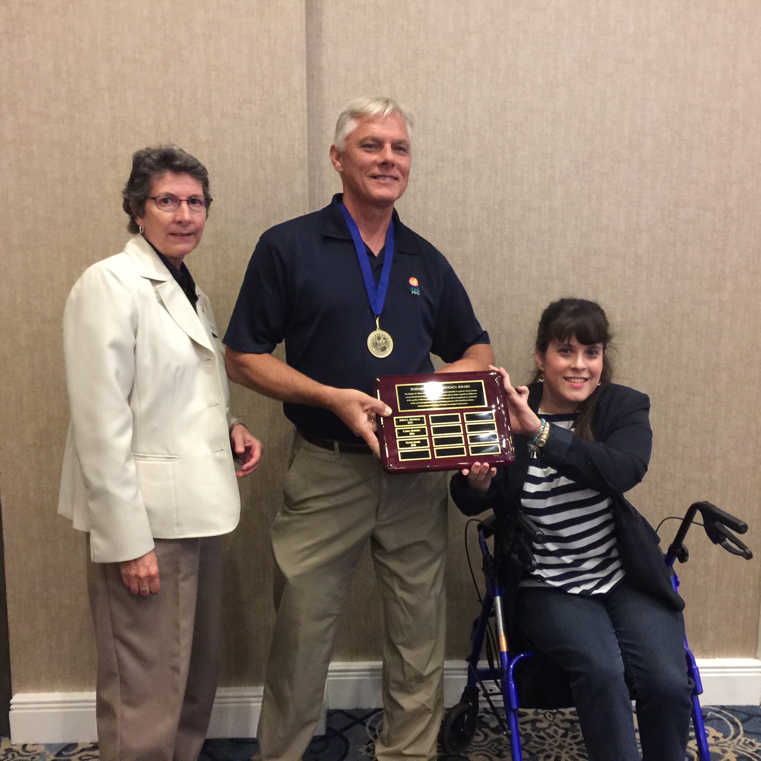David Jones receiving the Stephen R. Wise Advocacy Award